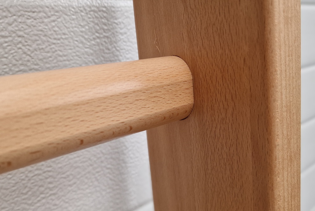 Détail qualité Espalier en hêtre vernis 230 x 80 cm Elite Médicale